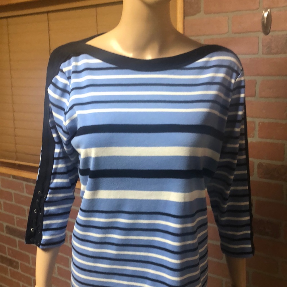 Ladies blouse